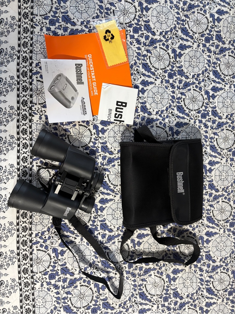NEW. Bushnell Black Binoculars with Soft Case 16x50